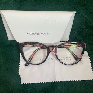 Michael Korrs glasses